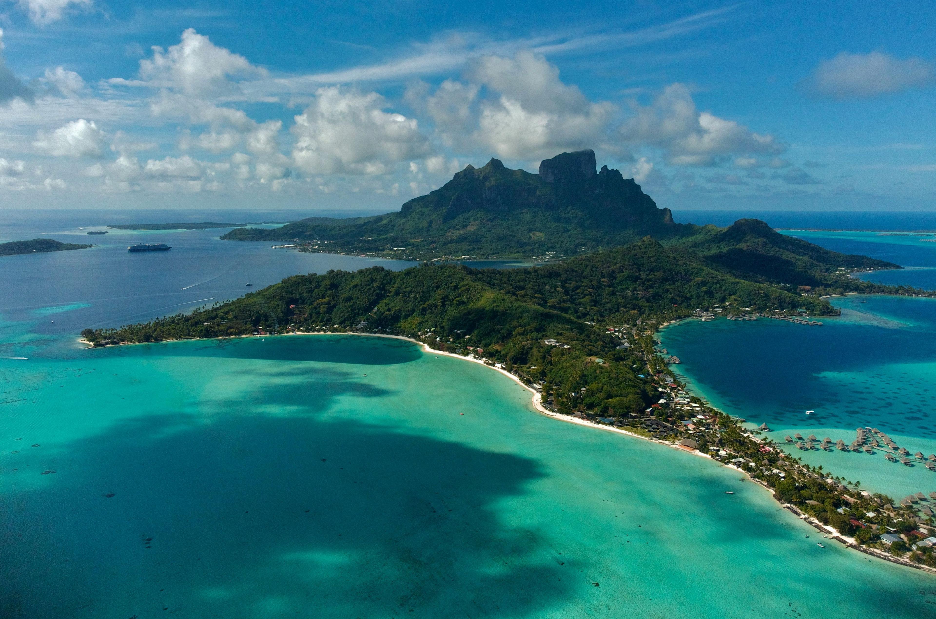 Image of Cruise from Tahiti (Papeete) to Lautoka